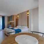 Otel Family Deja Vu Ravda