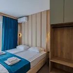 Otel Family Deja Vu