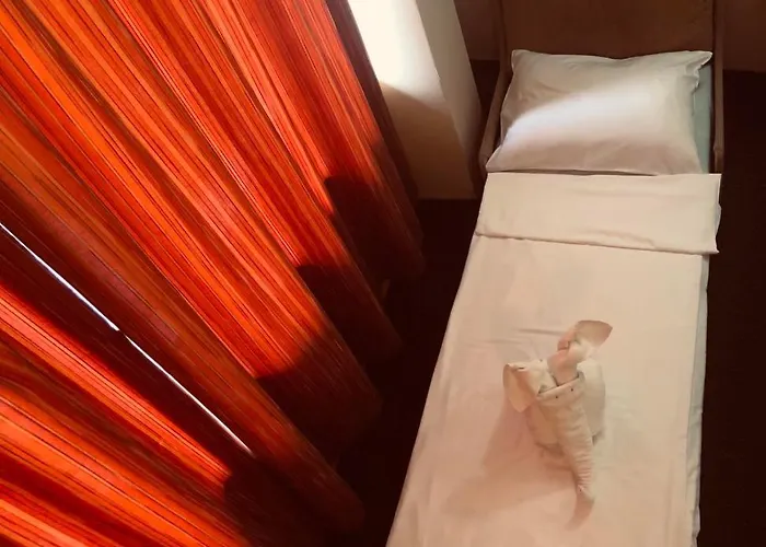 Family Deja Vu Отель