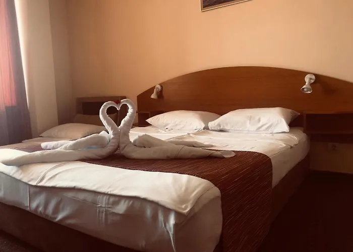 Family Deja Vu 2* Равда