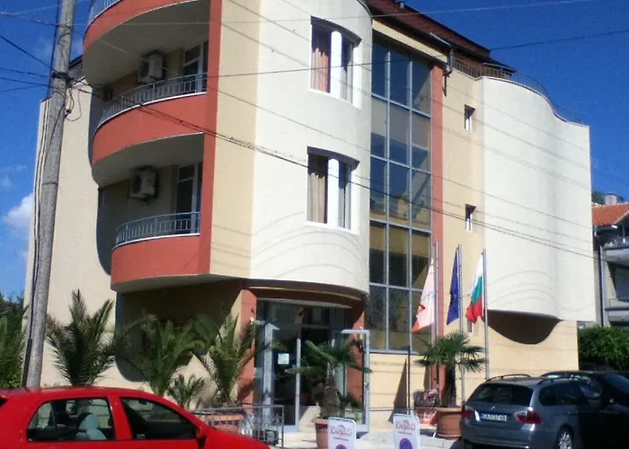 Family Deja Vu Равда